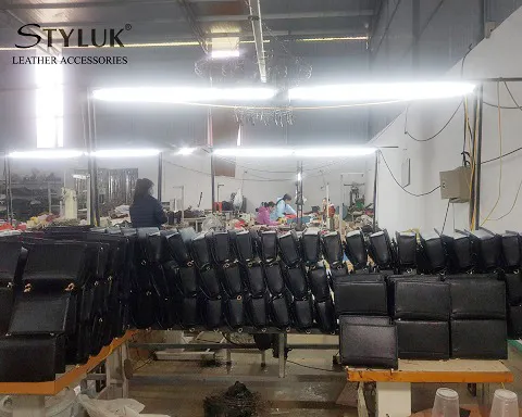 Sản phẩm xuong sx (7) — Đồ Da Châu Linh - Công Ty TNHH Xuất Nhập Khẩu Và Thương Mại Châu Linh — MST 0107420208