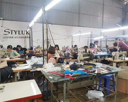 Sản phẩm xuong sx (9) — Đồ Da Châu Linh - Công Ty TNHH Xuất Nhập Khẩu Và Thương Mại Châu Linh — MST 0107420208