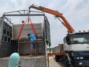 Sản phẩm cho thue xe cau linh duong logistics 2 300x225 — Cho Thuê Xe Cẩu Linh Dương - Công Ty TNHH Linh Dương Logistics — MST 0107447513
