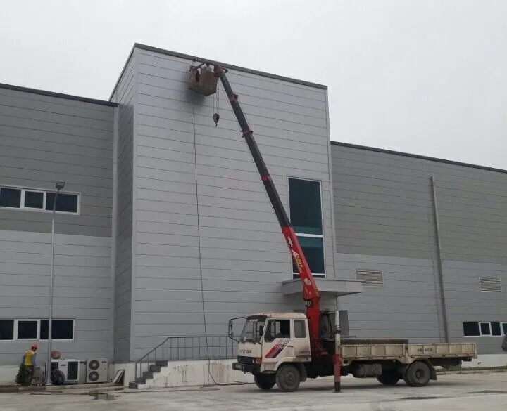 Sản phẩm thue xe cau tu hanh 6 min e1649205883484 — Cho Thuê Xe Cẩu Linh Dương - Công Ty TNHH Linh Dương Logistics — MST 0107447513