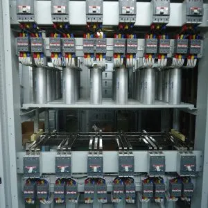 Sản phẩm Ngan tu bu 1200kVAr 300x300 — Cân Điện Tử EQH - Công Ty TNHH Điện Công Nghiệp EQH — MST 0107462991