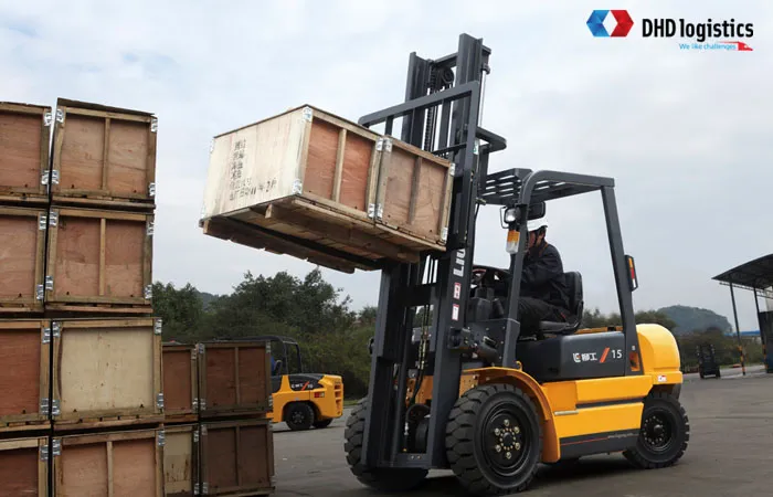 Sản phẩm thu tuc nhap khau xe nang — Công Ty Cổ Phần Quốc Tế DHD — MST 0107481352
