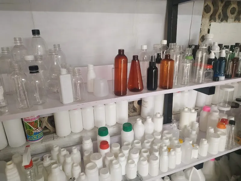 Sản phẩm Mot so chai lo duoc pham HDPE — Công Ty TNHH Amrita — MST 0107483102
