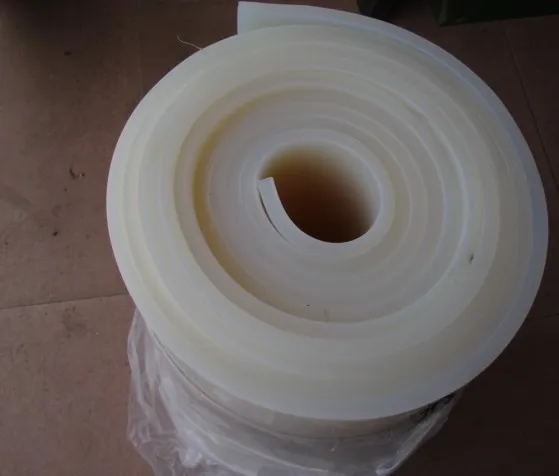 Sản phẩm Tam cao su chiu nhiet silicone 10 ly — Công Ty TNHH Amrita — MST 0107483102