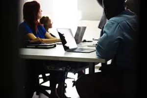Sản phẩm adults chairs colleagues 515166 300x201 — Công Ty Cổ Phần Fumee Tech — MST 0107491456