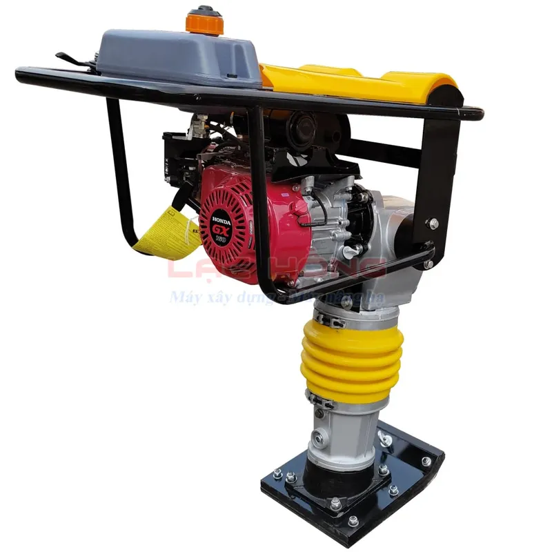 Sản phẩm may dam coc dong phong rm80 dong co honda 1 min — Công Ty CP Máy Xây Dựng Lạc Hồng — MST 0107493245