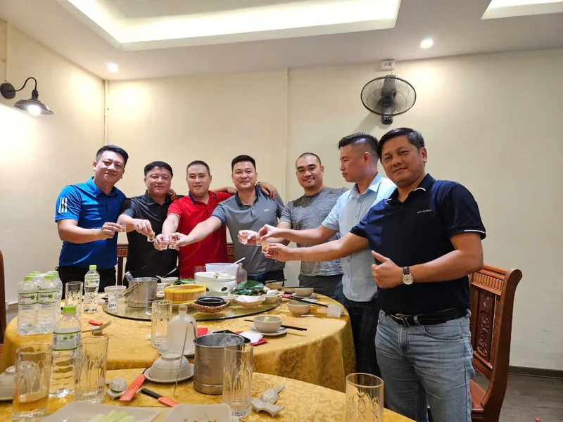 Sản phẩm z6903090437568_b43055d893121d2b2b55bc8376d640db — Máy Bơm Minh Châu - Công Ty TNHH Thiết Bị Kỹ Thuật Minh Châu — MST 0107517993