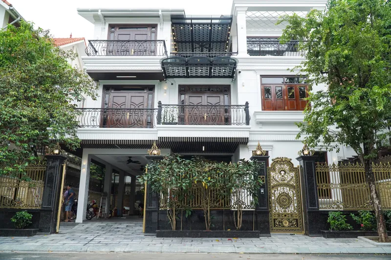 Sản phẩm act2 scaled — Văn Phòng Phú Quốc - Công Ty Cổ Phần Thang Máy Xuất Nhập Khẩu Rolex — MST 0107527198