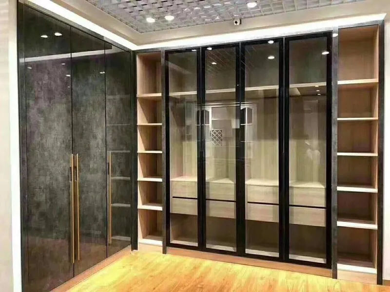 Sản phẩm BÁO GIÁ CÁNH TỦ KÍNH DẸP — Nhôm Kính Âu Việt - Công Ty CP Đầu Tư Và Thương Mại Âu Việt — MST 0107544436