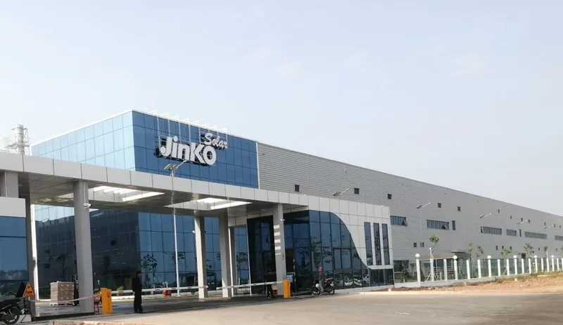 Sản phẩm Jinko Solar Viet Nam 1024x592 — Công Ty TNHH Local Link Việt Nam — MST 0107555702