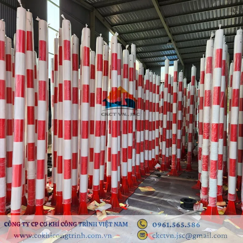 Sản phẩm Cot bien bao dan mang phan quang — Công Ty Cổ Phần Cơ Khí Công Trình Việt Nam — MST 0107601123