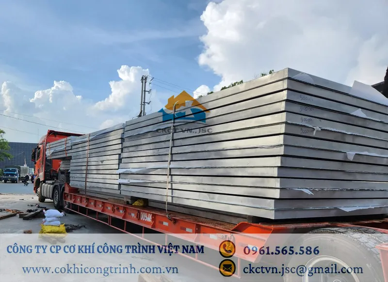 Sản phẩm Vận chuyển biển báo giao thông đường bộ (1)(1) — Công Ty Cổ Phần Cơ Khí Công Trình Việt Nam — MST 0107601123