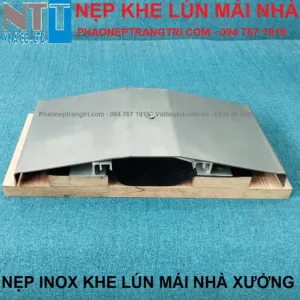 Sản phẩm Nep khe lun mai inox NTT — Phào Nẹp Trang Trí NTT Việt Nam - Công Ty TNHH Sản Xuất Thương Mại Và Xây Dựng
NTT Việt Nam — MST 0107604036