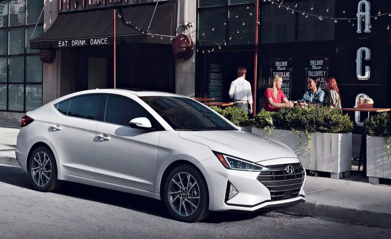 Sản phẩm 2019 elantra gallery ext 02 800x490 — Công Ty TNHH Ô Tô Thành Công Đông Đô — MST 0107604212