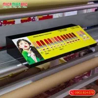 Sản phẩm Ke trung bay my pham de ban 200x200 — Gia Công Mica Mitechco - Công Ty Cổ Phần Mitechco — MST 0107608898