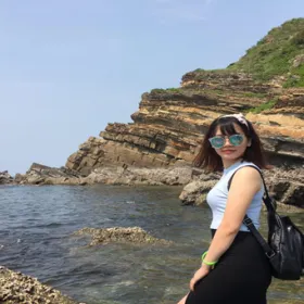 Sản phẩm nguyen thui huong giang 280x280 — Công Ty TNHH Vạn Luật — MST 0107734324