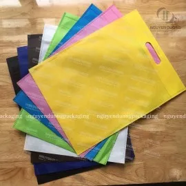 Sản phẩm tui vai dot quai dang phang — Công Ty TNHH Sản Xuất Và Dịch Vụ Nguyên Dương — MST 0107755959