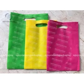 Sản phẩm tui vai dot quai xep hong — Công Ty TNHH Sản Xuất Và Dịch Vụ Nguyên Dương — MST 0107755959