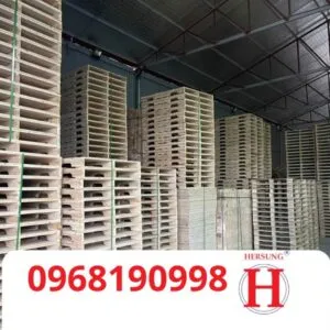 Sản phẩm pallet go la gi 1 300x300 — Pallet Gỗ HerSung Việt Nam - Công Ty TNHH HerSung Việt Nam — MST 0107760035