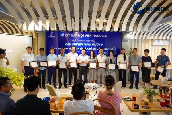 Sản phẩm z4545541574515_ba1983940e1e70e1c8193bdeef278e71 600x401 — Công Ty Cổ Phần Xuất Nhập Khẩu HHC Logistics — MST 0107775137