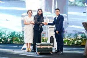 Sản phẩm HPMED Trong Su Kien Phun Xam Group 3T Lon Nhat Viet Nam 03 300x200 — Máy Móc Và Thiết Bị Thẩm Mỹ HPMED Việt Nam - Công Ty TNHH HPMED Việt Nam — MST 0107777399