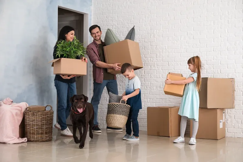 Sản phẩm chuyen nha co tre em 1 — Chuyển Nhà Kiến Vàng - Công Ty CP Kinh Doanh & Dịch Vụ Kiến Vàng — MST 0107780761