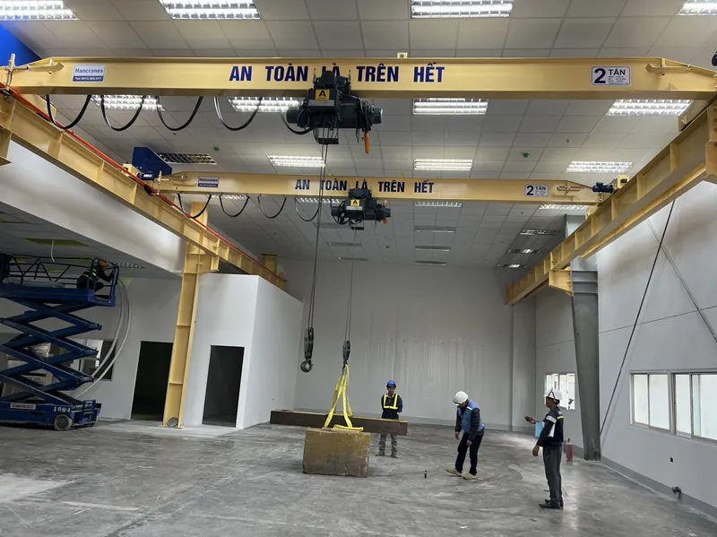 Sản phẩm cau truc 2 tan moi 101 — Công Ty CP Thiết Bị Nâng Hạ Và Xây Lắp Công Nghiệp Hà Nội — MST 0107806000