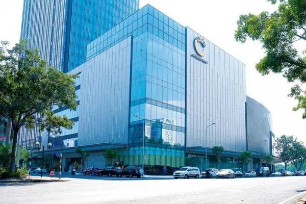 Sản phẩm tham khung nhom cao cap hhs tai trung tam thuong mai Crescent Mall 600x400 — Công Ty Cổ Phần Đầu Tư Và Thương Mại HHS Việt Nam — MST 0107899887
