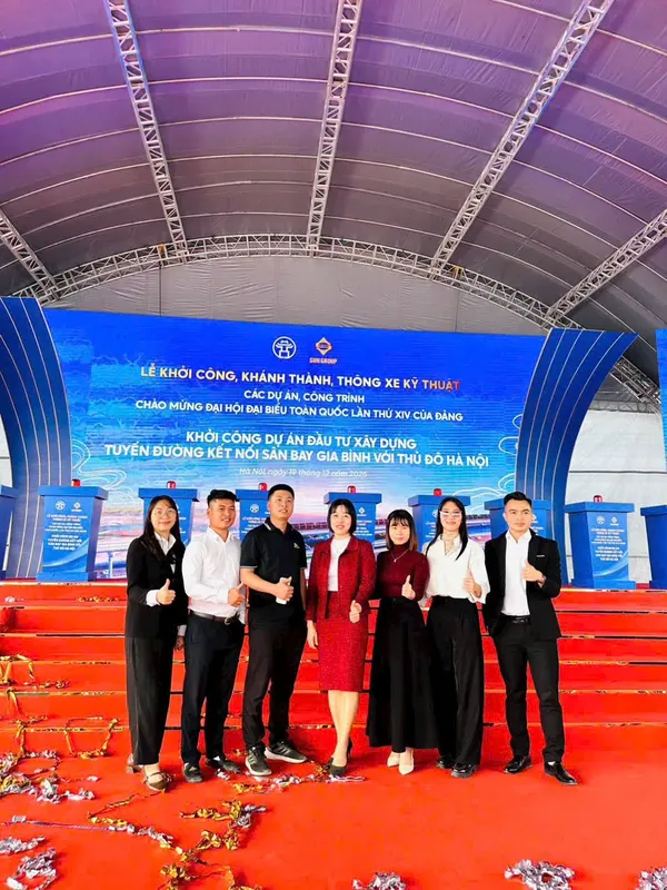 Sản phẩm cang hang khong quoc te gia binh — Công Ty TNHH Hanoi Vietnam — MST 0107914285