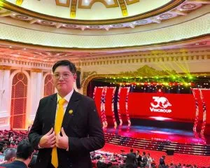 Sản phẩm pham ngoc quyet vincom 300x240 — Quay phim EVENTUS - Công Ty TNHH EVENTUS Việt Nam — MST 0107929531