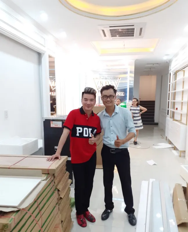 Sản phẩm ca si dam vinh hung le gia — Công Ty Cổ Phần Nội Thất Lê Gia — MST 0107932439