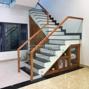 Sản phẩm cau thang kinh binh duong 01 1 300x300 — Công Ty TNHH SX &TM Hoàng Cung — MST 0107933376
