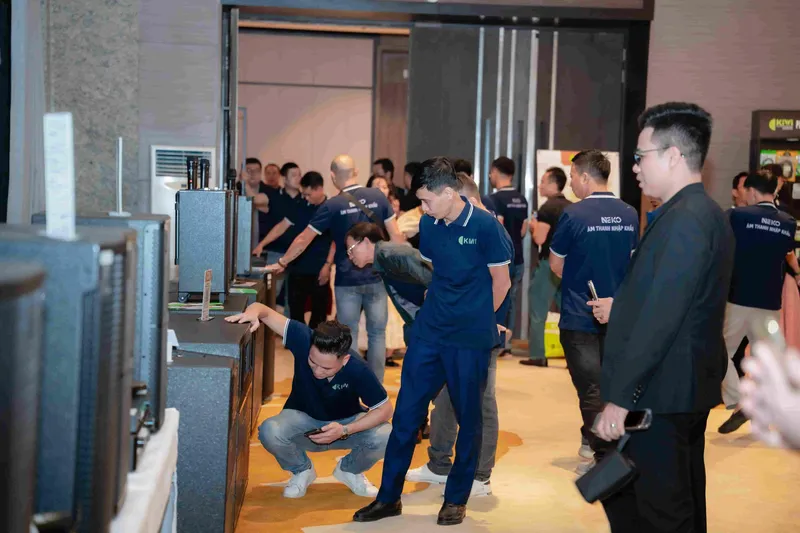 Sản phẩm z7217887810335_7196c9f53850107ef5234e6fc26aa853 — Công Ty CP Công Nghệ KIWI Việt Nam — MST 0107940743