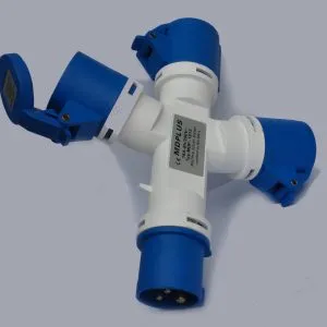 Sản phẩm mdp1013 bo chia 3 dien cong nghiep 16a gia re 300x300 — Công Ty TNHH Thương Mại Và Xuất Nhập Khẩu Mạnh Dũng — MST 0107941659