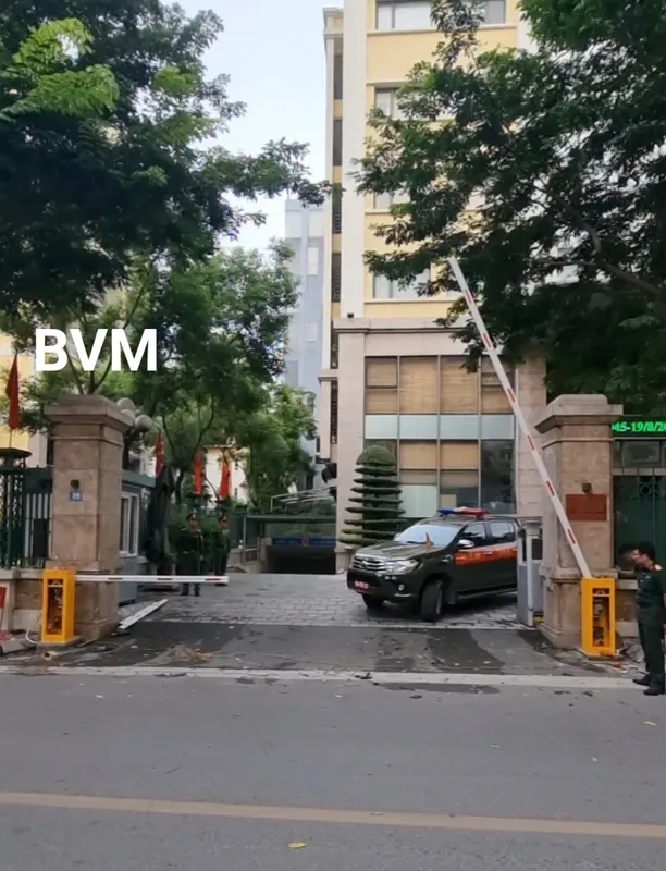 Sản phẩm z4646879241174_c6451e9872c436abe61110687dcd9e86 1 — Cửa Tự Động BVM - Công Ty TNHH Đầu Tư Xây Dựng BVM Việt Nam — MST 0107943487