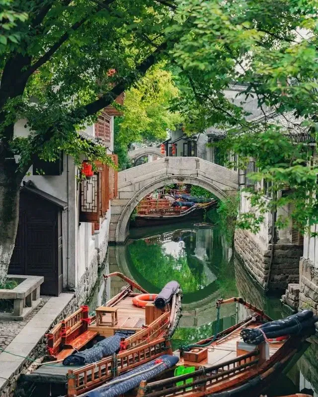 Sản phẩm tq_e95db0c5e88d1c650daefe63454db12b — Công Ty TNHH Thương Mại Và Dịch Vụ Itravel Việt Nam — MST 0107968636
