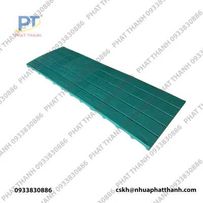 Sản phẩm pallet nhua lot san mau xanh la 1 1 400x400 — Công Ty TNHH Sản Xuất Và Công Nghiệp Phát Thành — MST 0107978754