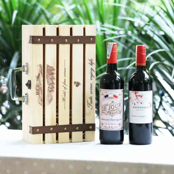 Sản phẩm set 2 chai ruou vang phap kem hop go doi 3 — Công Ty TNHH Khoruou — MST 0107986480