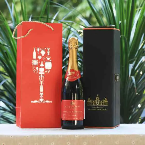 Sản phẩm sparkling dark grape juice kem hop da don 1 — Công Ty TNHH Khoruou — MST 0107986480