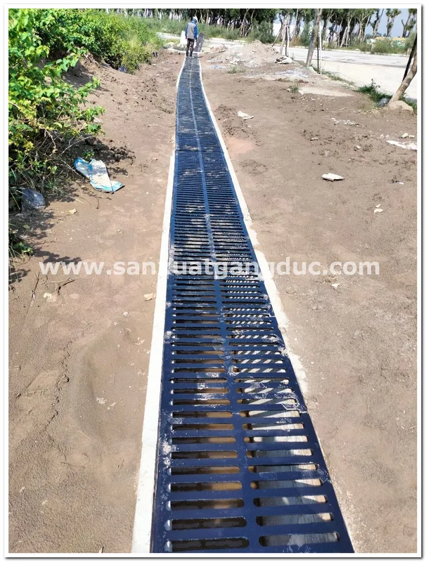 Sản phẩm 170952516 — Nắp Hố Ga T&T - Công Ty TNHH Thương Mại Sản Xuất Và Vận Tải T&T Hà Nội — MST 0108010003