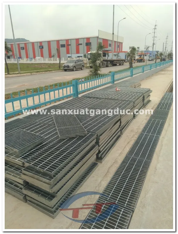 Sản phẩm 2132205104 — Nắp Hố Ga T&T - Công Ty TNHH Thương Mại Sản Xuất Và Vận Tải T&T Hà Nội — MST 0108010003