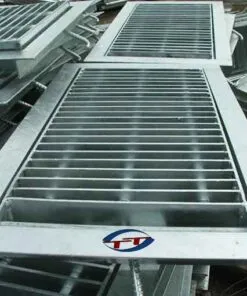 Sản phẩm san pham 1287300806 247x296 — Nắp Hố Ga T&T - Công Ty TNHH Thương Mại Sản Xuất Và Vận Tải T&T Hà Nội — MST 0108010003
