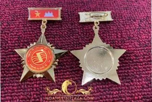 Sản phẩm HUAN HUY CHUONG 1 303x203 — Công Ty TNHH Mỹ Thuật Hoàng Kim Việt Nam — MST 0108025426