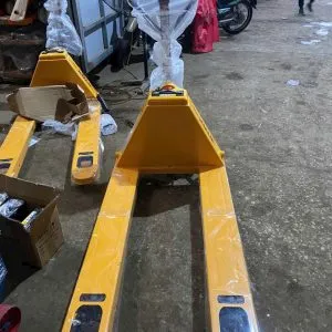 Sản phẩm z6439832652566_38338fdd2365711edd6094954a2d99c7 300x300 — Máy Xây Dựng á Châu - Công Ty Cổ Phần Máy Xây Dựng á Châu — MST 0108095649