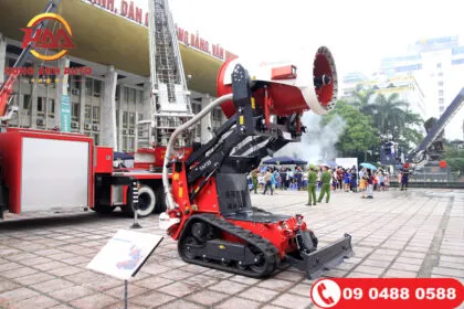 Sản phẩm robot chua chay cuu hoa 1 420x280 — Xe Chuyên Dùng Việt Nhật - Công Ty TNHH Ô Tô Và Xe Chuyên Dùng Việt Nhật — MST 0108097244