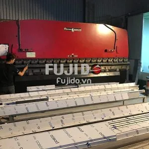 Sản phẩm gioi thieu ve ky thuat gia cong chan gap inox21 300x300 — Gia Công Chấn Gấp Inox Fujido - Công Ty Cổ Phần Fujido — MST 0108146981