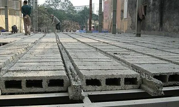 Sản phẩm xay nha nen chon tam be tong nao de su dung 2 — Công Ty TNHH Matecon — MST 0108179440
