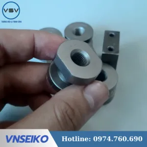 Sản phẩm gia cong theo ban ve 17.4 3 300x300 — Cơ Khí Chính Xác VNSEIKO - Công Ty TNHH Sản Xuất Và Thương Mại VNSEIKO Việt Nam — MST 0108186007