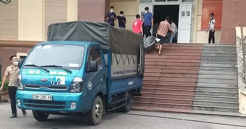 Sản phẩm 1778486026_taxi tai cho hang ha noi 26 — Công Ty CP Phát Triển Đầu Tư Thành Hưng Transport — MST 0108196439