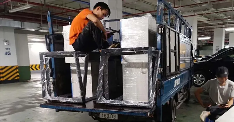 Sản phẩm 1778486401_taxi tai cho hang ha noi 22 — Công Ty CP Phát Triển Đầu Tư Thành Hưng Transport — MST 0108196439